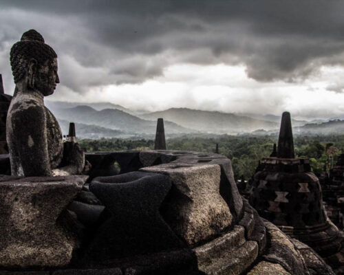 Wycieczka kulinarna do Indonezji - Zwiedzanie Borobudur