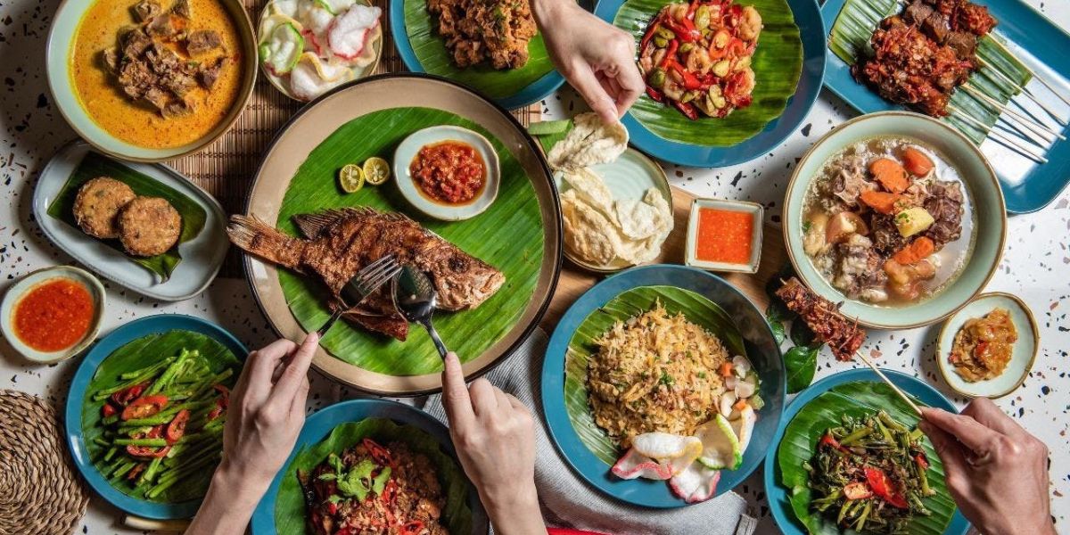 Co zjeść w Indonezji? Kuchnia Indonezyjska