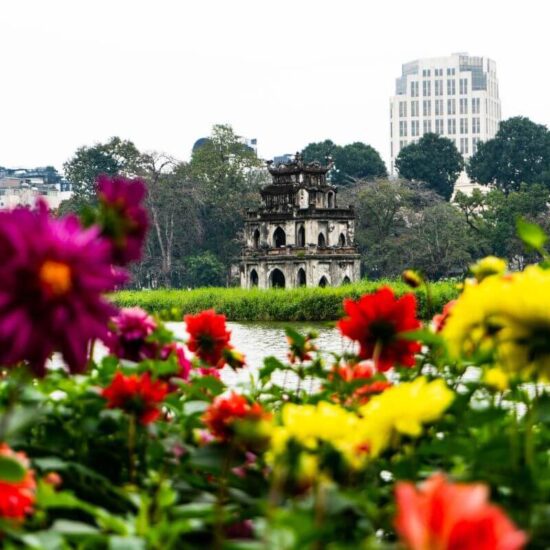 Świątynia żółwia w Hanoi - wyjazd kulinarny