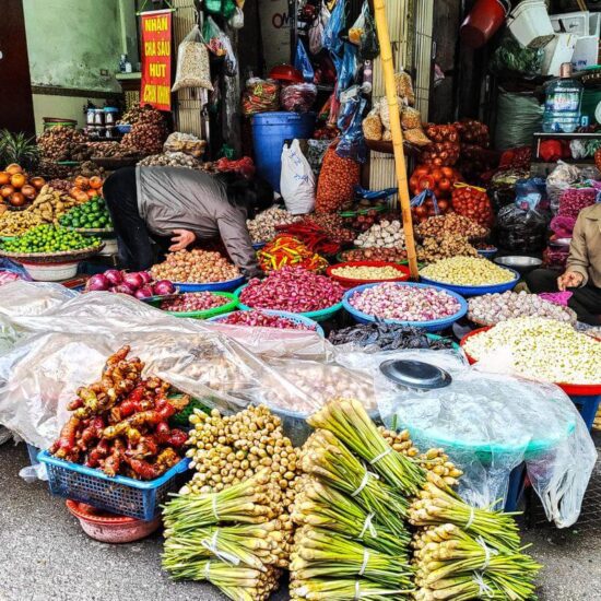 Targ w Hanoi - robimy zakupy