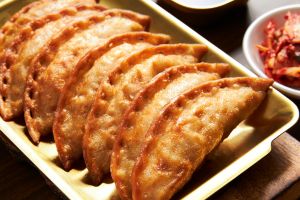 mandu-kulinarna-podroz-do-korei mandu - pierogi koreańskie